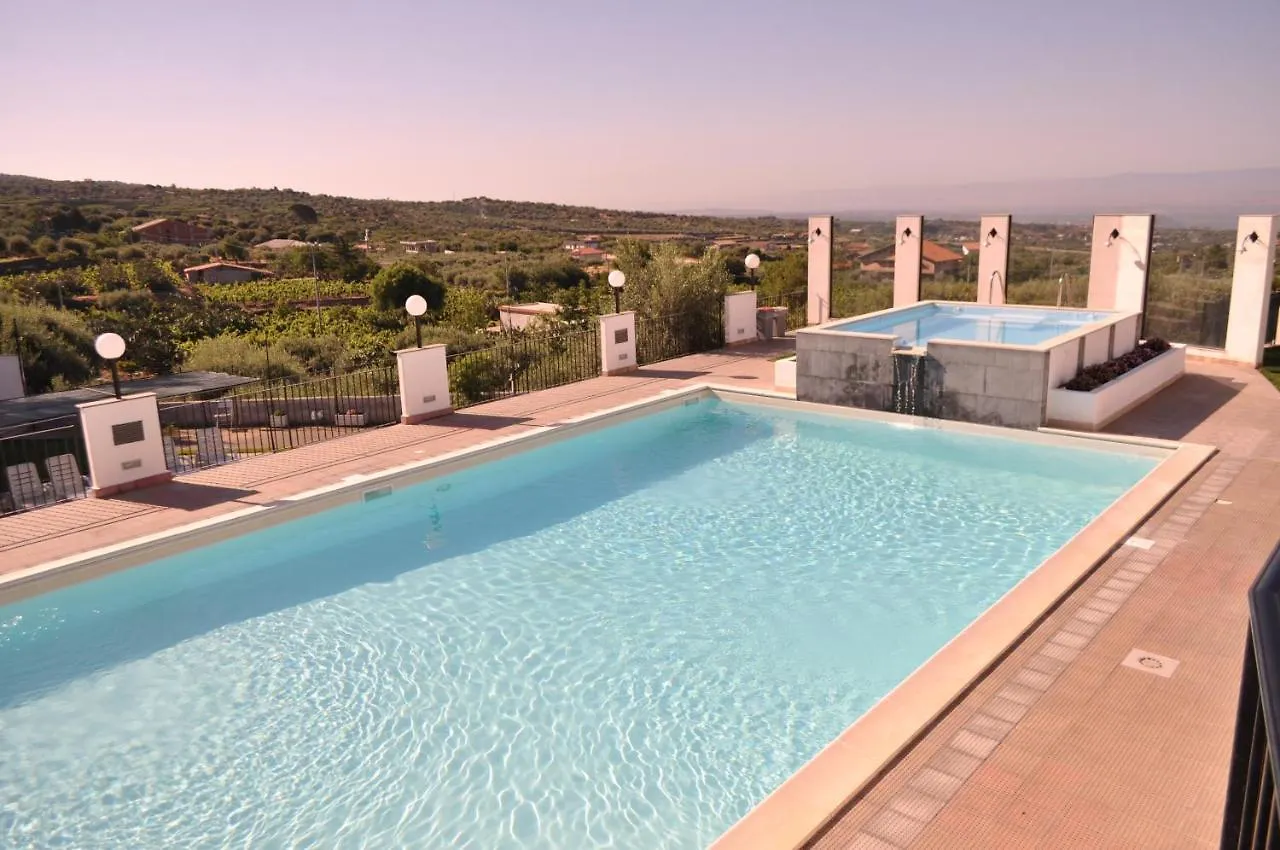 Croce Vallone Agrihotel Biancavilla 3*,  Italia