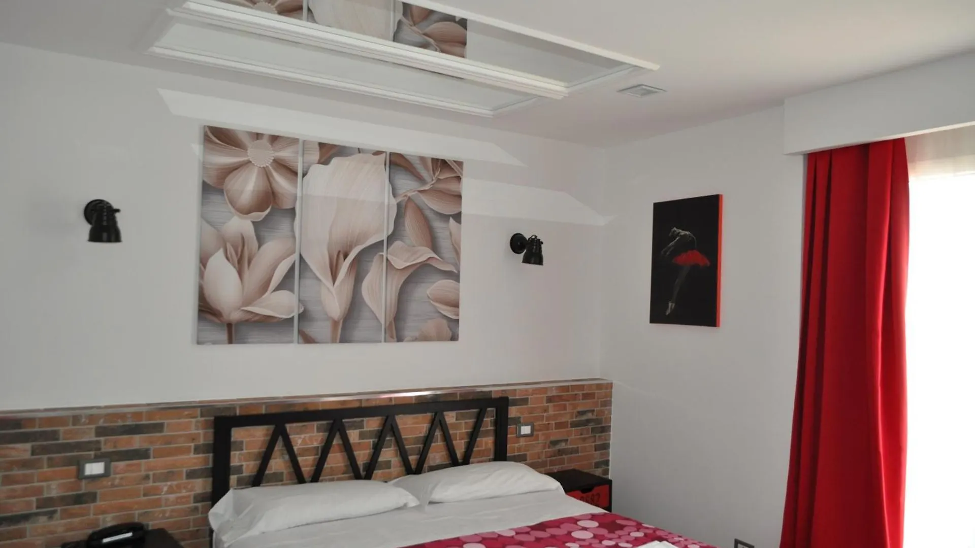 Croce Vallone Agrihotel Biancavilla Hotel