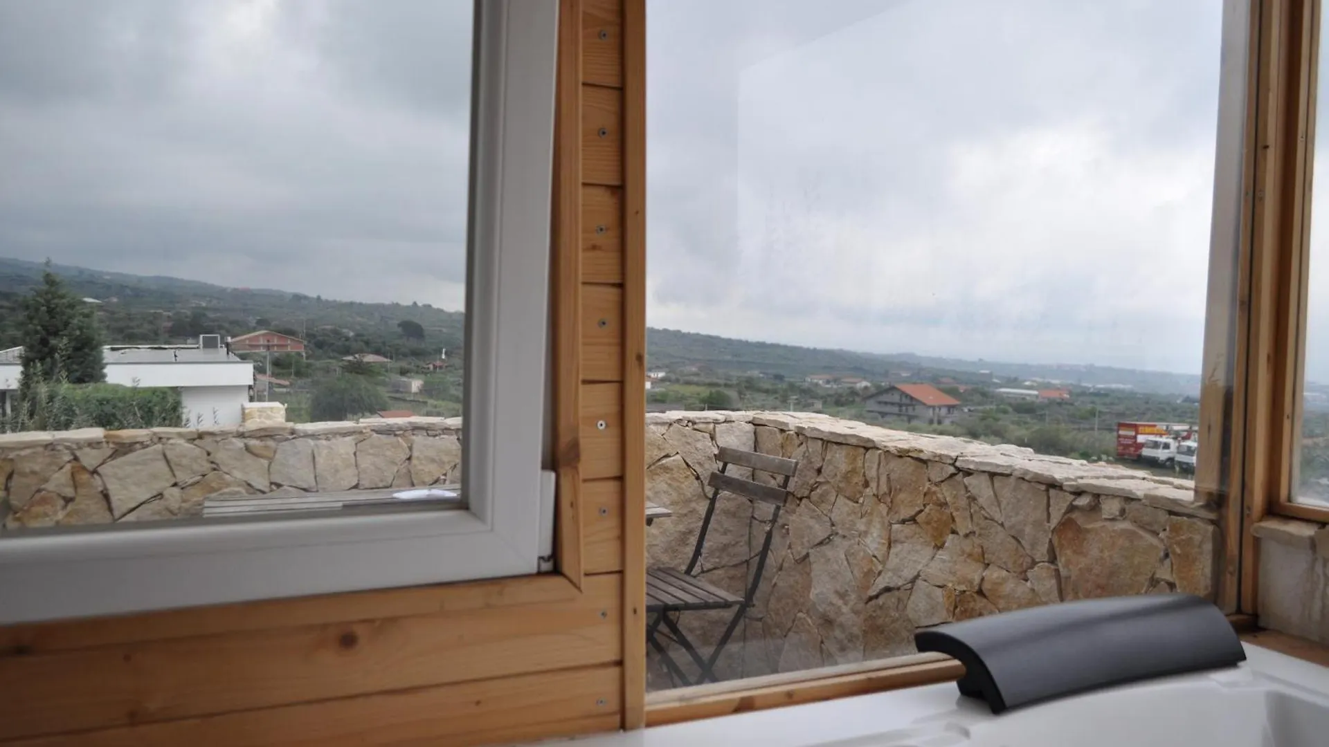 Croce Vallone Agrihotel Biancavilla 3*,  Italia