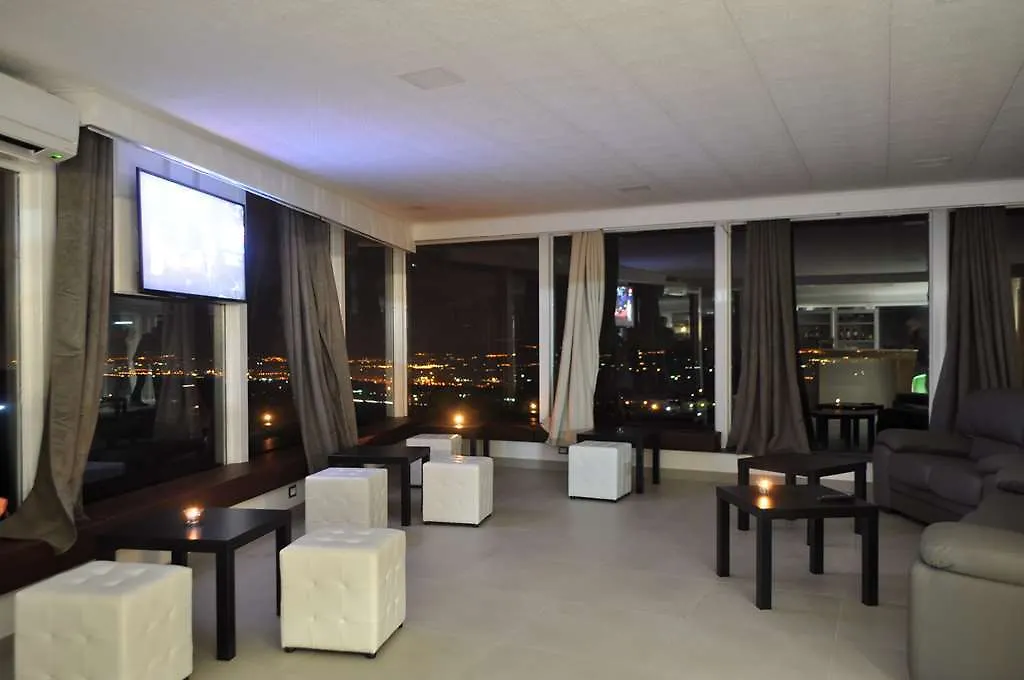 Croce Vallone Agrihotel Biancavilla 3*,