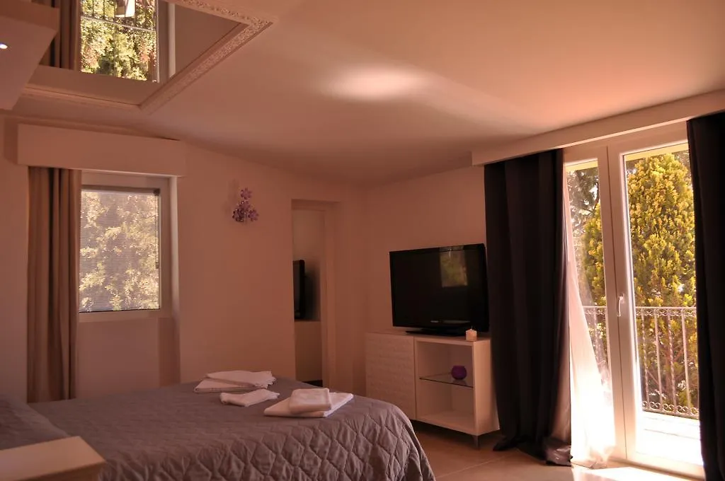 Croce Vallone Agrihotel Biancavilla