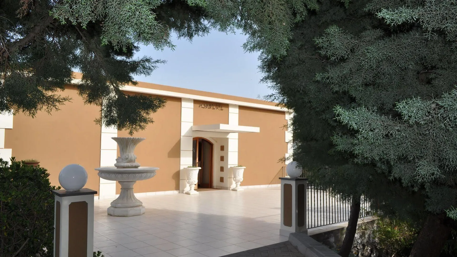 Croce Vallone Agrihotel Biancavilla 3*,