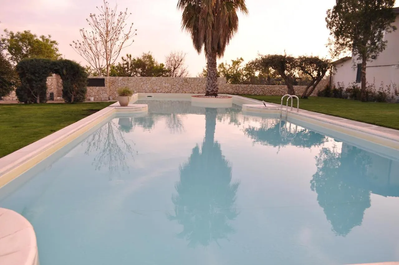 Croce Vallone Agrihotel Biancavilla Hotel